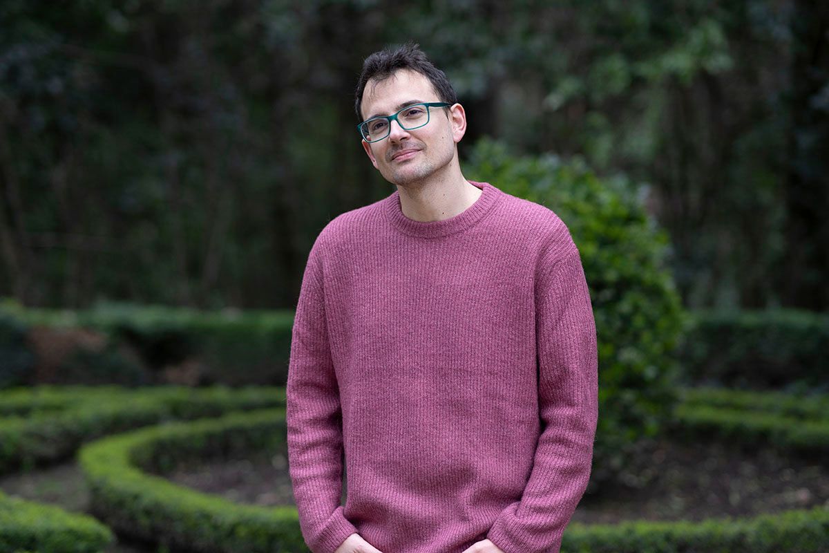 Rubén González